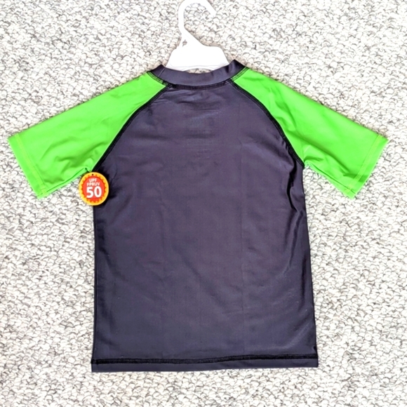 NWT Minecraft Kids (XS/4-5) UPF 50 Rashguard Beach Pool Sun Swim Shirt/Top - Picture 3 of 10